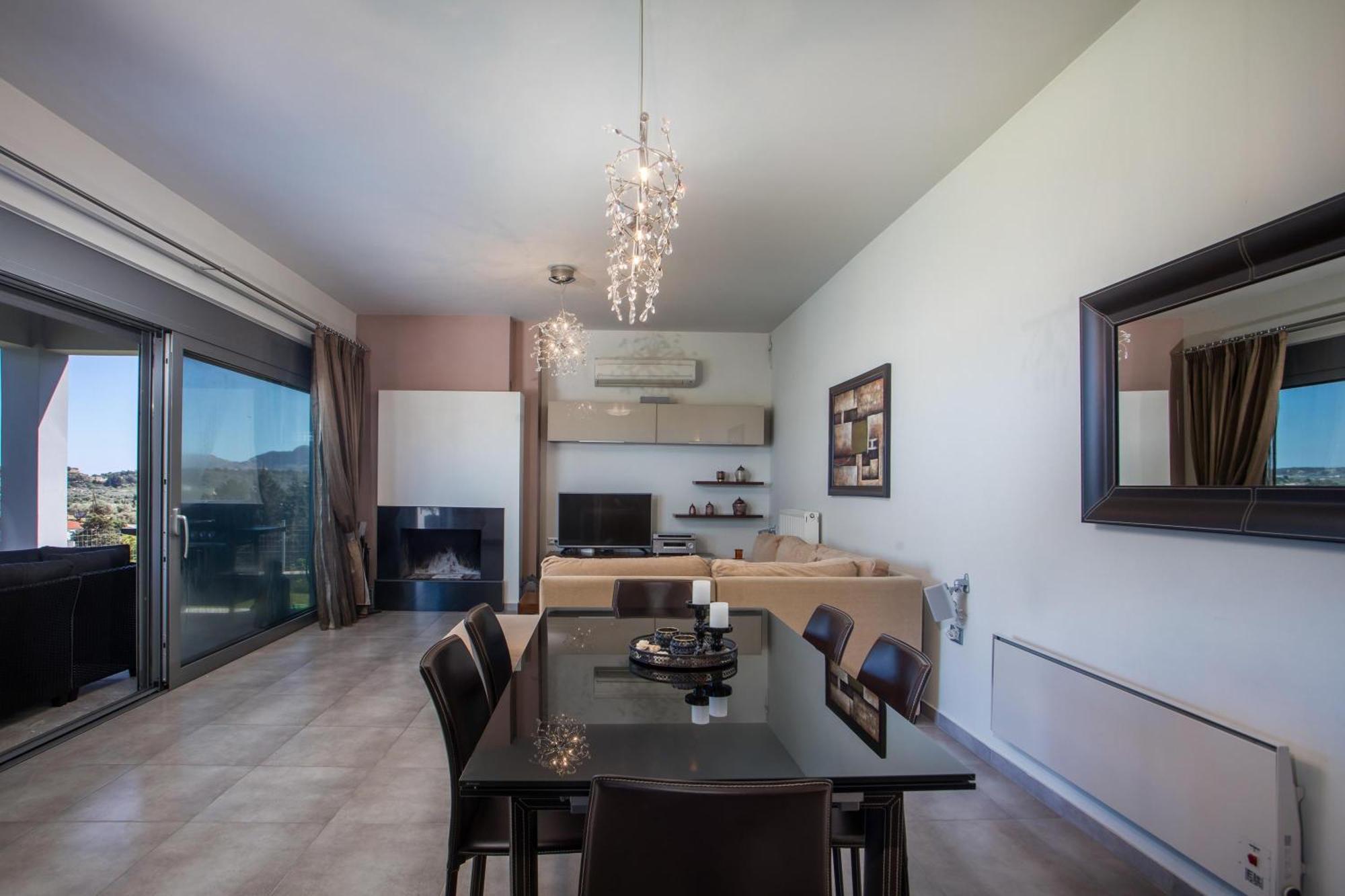 High View Villaer Afantou
